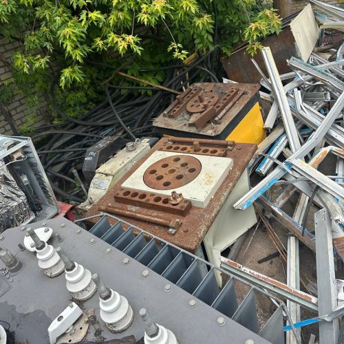 Движимое имущество (12 позиций)