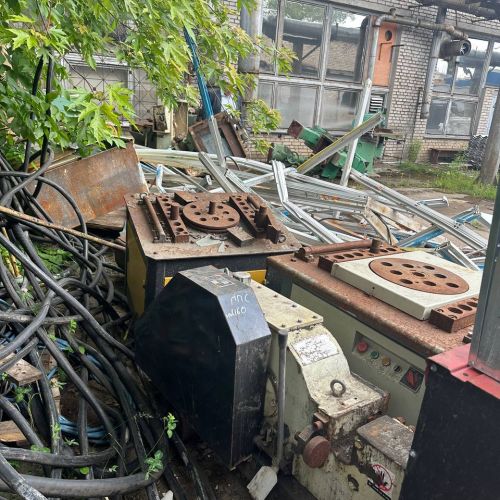 Движимое имущество (12 позиций)